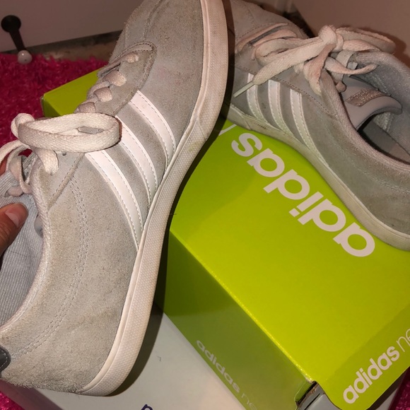 Adidas neo shoes - Picture 3 of 4